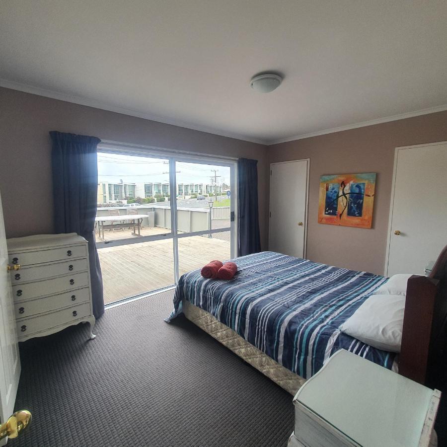 The Retreat Taupo Villa Exterior photo